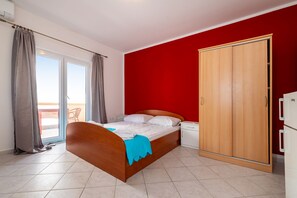 Internet, bed sheets - BonVie Apartments in Center 12 B6 (Novalja)