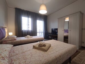 3 chambres, accès Internet, draps fournis