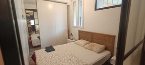 1 間睡房、熨斗/熨衫板、上網、床單