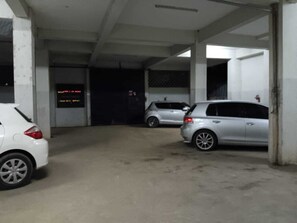 Free self parking