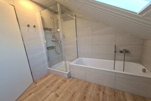 Dusche
