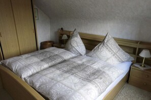 2 Schlafzimmer, Bügeleisen/Bügelbrett, kostenloses WLAN, Bettwäsche
