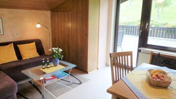 Smart-TV, Tischtennisplatte