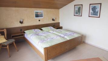 1 Schlafzimmer, Bügeleisen/Bügelbrett, Reisekinderbett, kostenloses WLAN