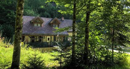 Romantisches Ferienhaus im Schwarzwald. Mit Sauna und Hotpot. Haustierfreundlich