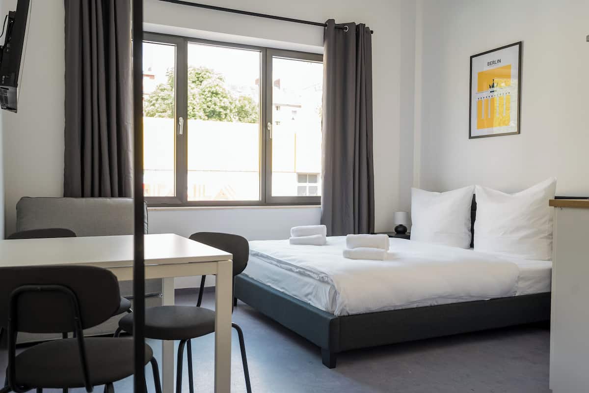 Departamento estándar | 1 habitación, espacio para trabajar con laptop y wifi gratis