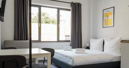 Apartmenthaus Berlin Neukölln
