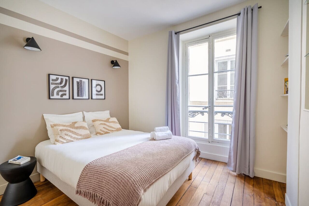 2 bedrooms, iron/ironing board, travel crib, WiFi