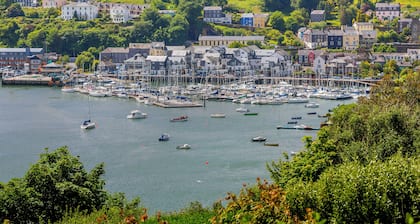 2 bedroom harbour view apartment in Kinsale