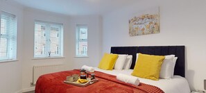 Apartment | 2 bedrooms, free WiFi, bed sheets