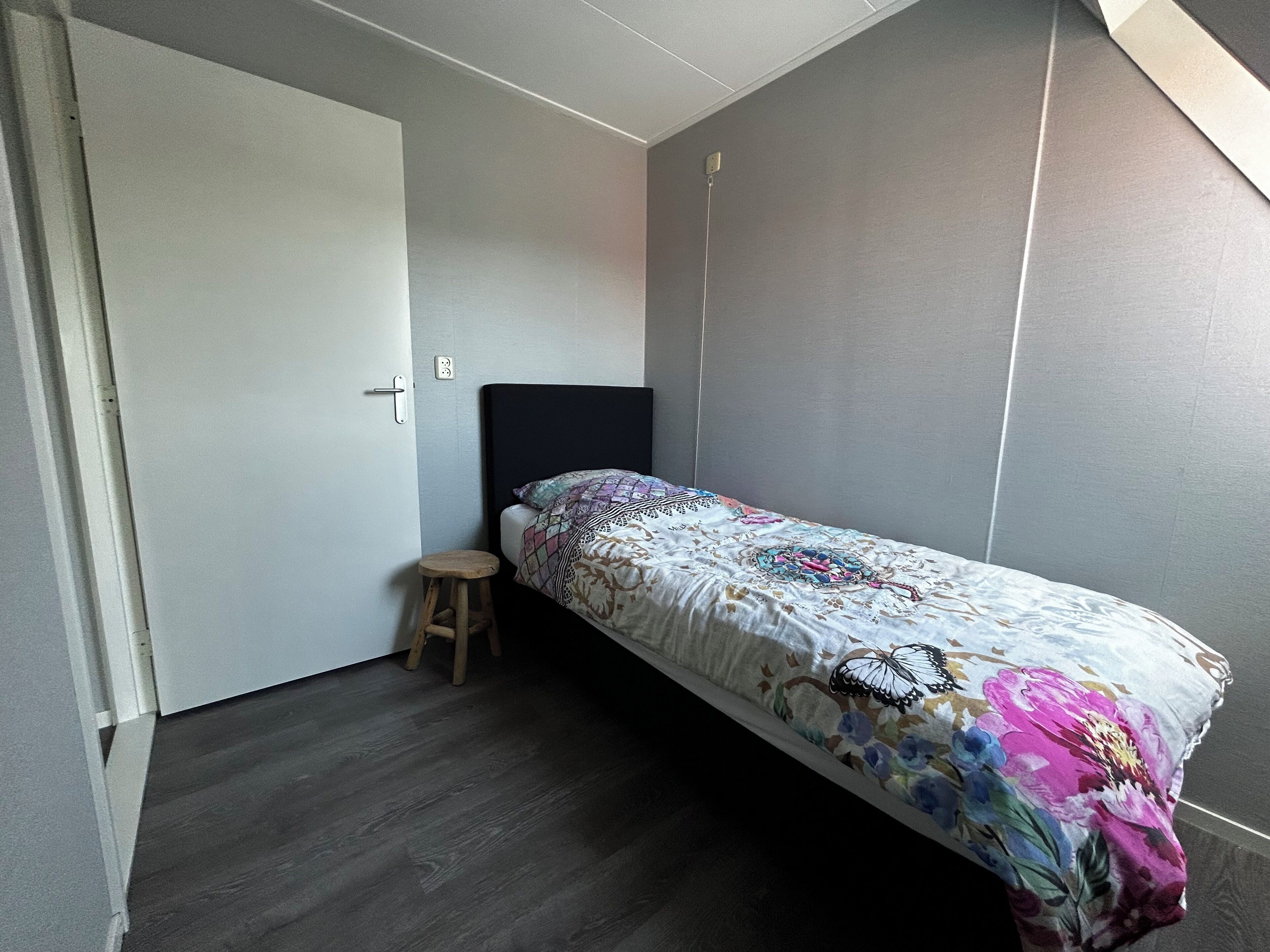 3 多间卧室、免费 WiFi