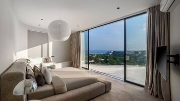 Luxe villa, balkon, uitzicht op oceaan | 4 slaapkamers, luxe beddengoed, een kluis op de kamer, gratis wifi