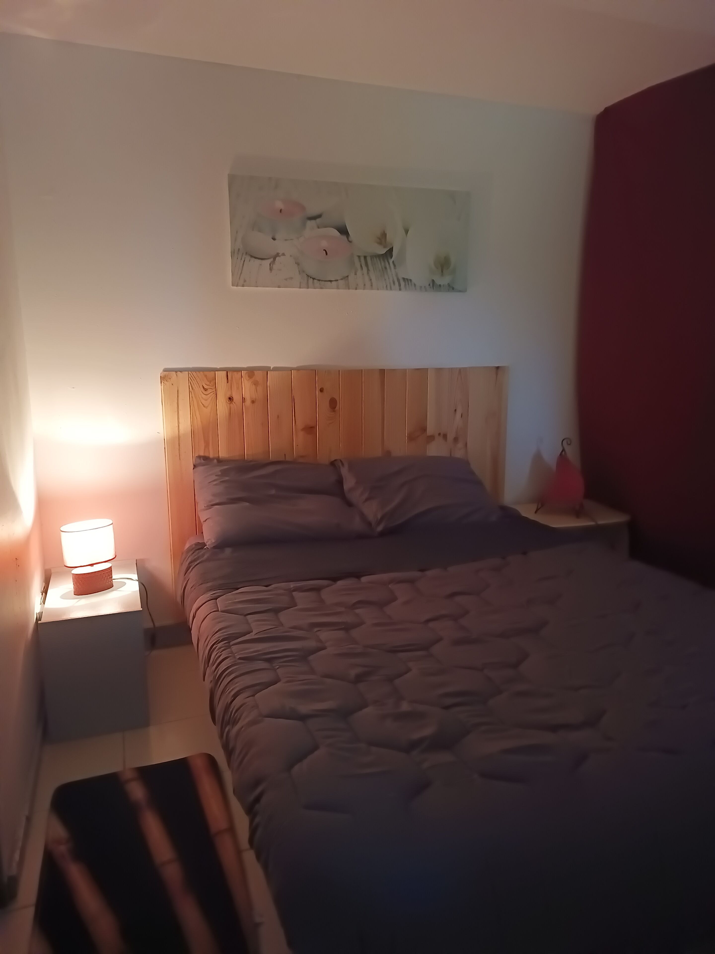 2 soverom, skrivebord, reiseseng for barn og wi-fi