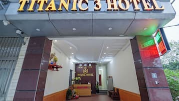 Mặt tiền nơi lưu trú