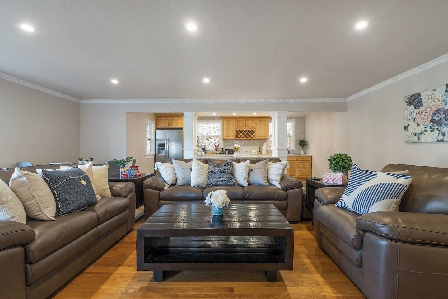 Télévision, cheminée