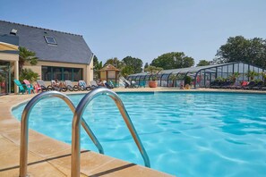 Piscine couverte