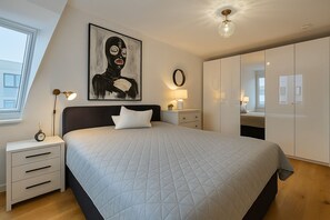 4 bedrooms, WiFi - Penthouse Über den Dächern der Leipziger City Luxus Dachterrasse/ Kamin/grill (Leipzig)