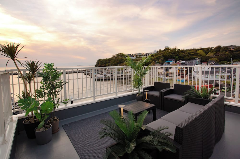 ASHINA BAYFRONT VILLA