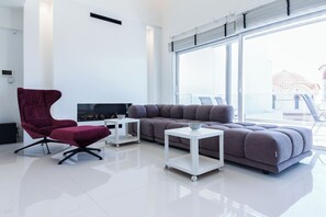 Luxury Apartment | Living area - Marousi 2 Bd Luxury Living w Shared Pool (Marousi)