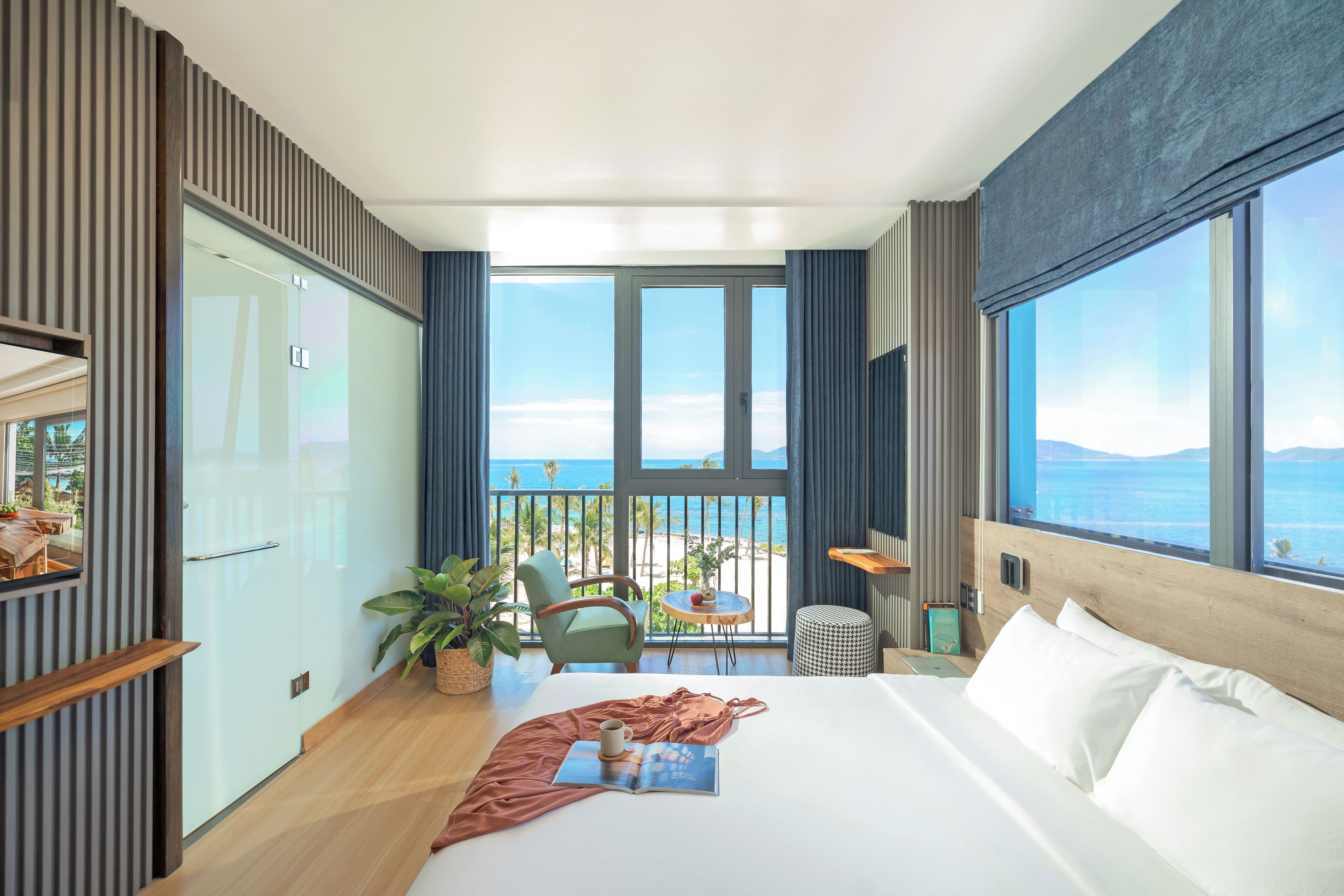 Familie appartement, uitzicht op zee | Lakens van Egyptisch katoen, luxe beddengoed, donsdekens