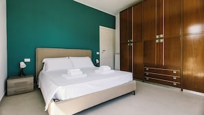 Apartment (1 Bedroom)