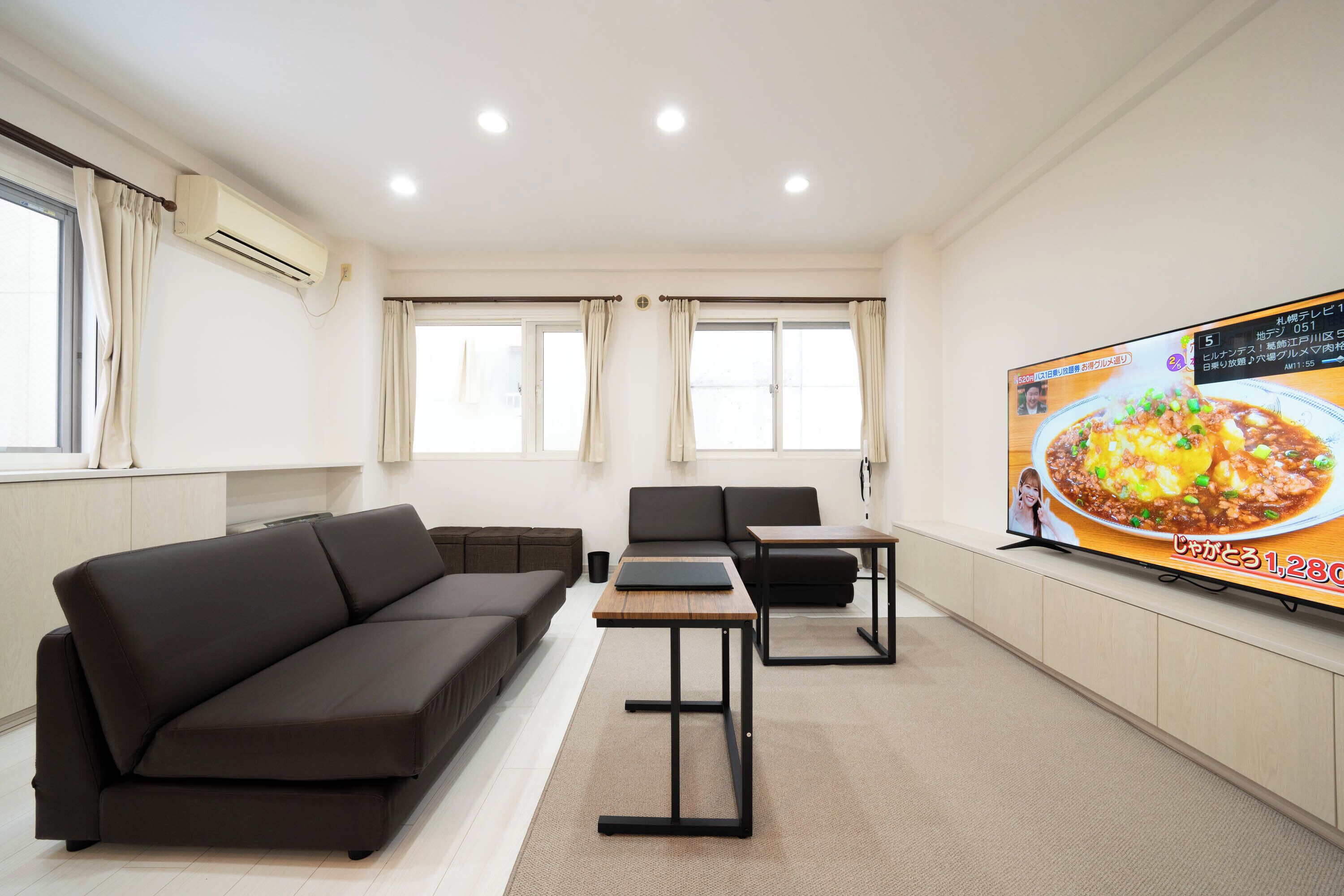 Family Room | 2 bedrooms, down duvets, free WiFi, bed sheets