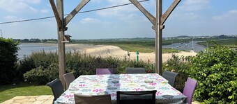 Maison Bord de mer Avec Piscine