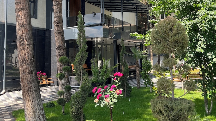 DSF GARDEN HOTEL