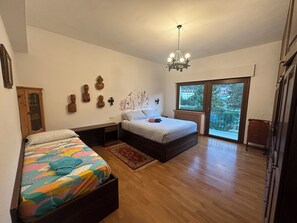 3 Schlafzimmer, Bügeleisen/Bügelbrett, kostenloses WLAN, Bettwäsche