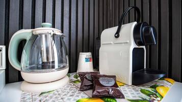 Kaffe og/eller kaffemaskin
