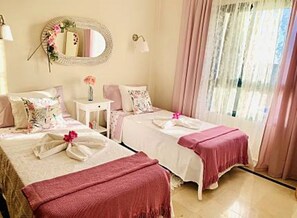 2 sovrum, strykjärn/strykbräda, wi-fi och sängkläder