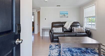 Beachside Retreat! Cozy 1-Bedroom w/ Private Yard