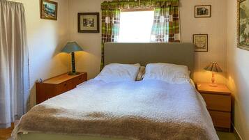 4 bedrooms, free WiFi