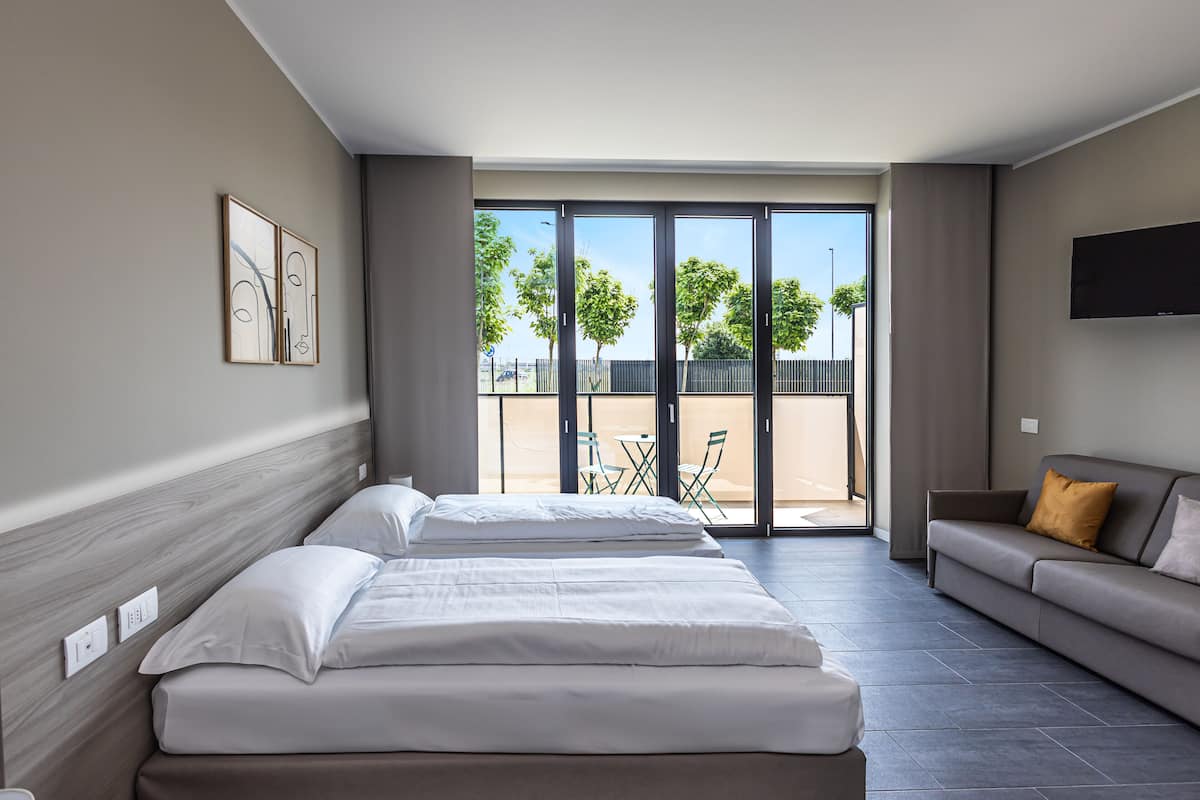 Comfort Apartment, Balcony, Ground Floor