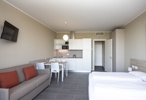 1 bedroom, in-room safe, soundproofing, free WiFi - Virtual-Superior Apartments Milano Opera (Opera)