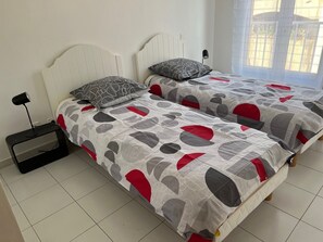 2 soverom, strykejern/-brett, wi-fi og sengetøy