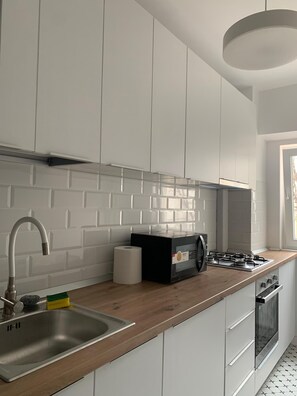 Micro-ondas, fogão, cooktop