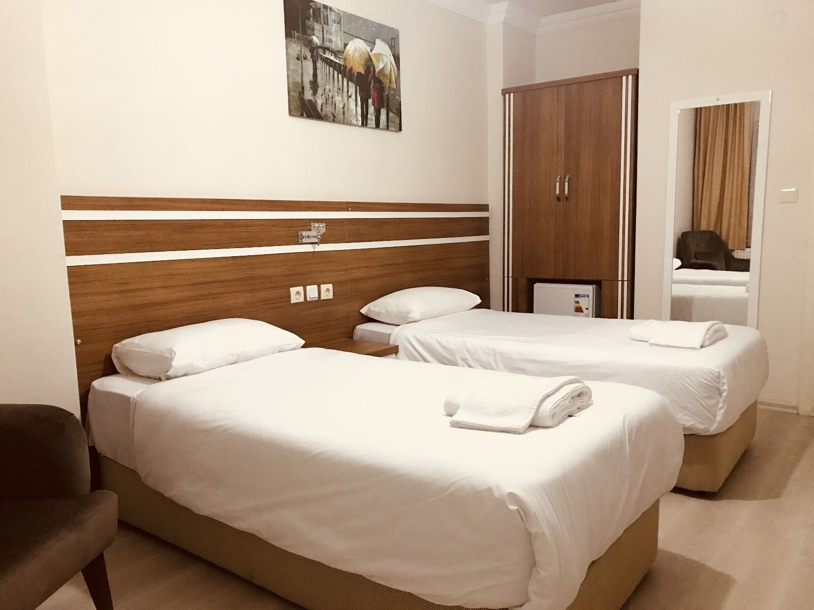 Business Twin Room | Desk, free WiFi