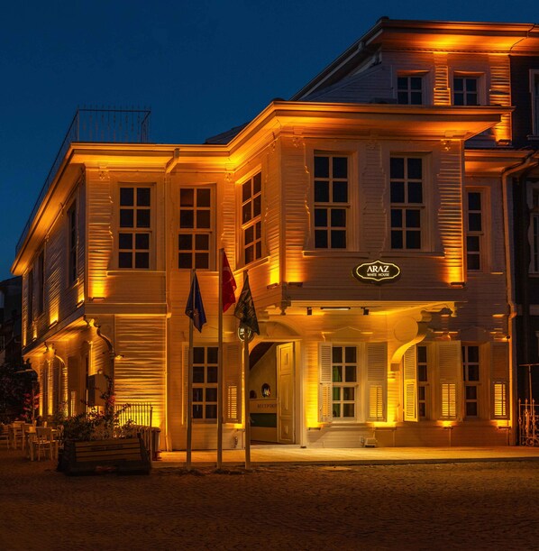 Exterior - Araz White House (Mudanya)