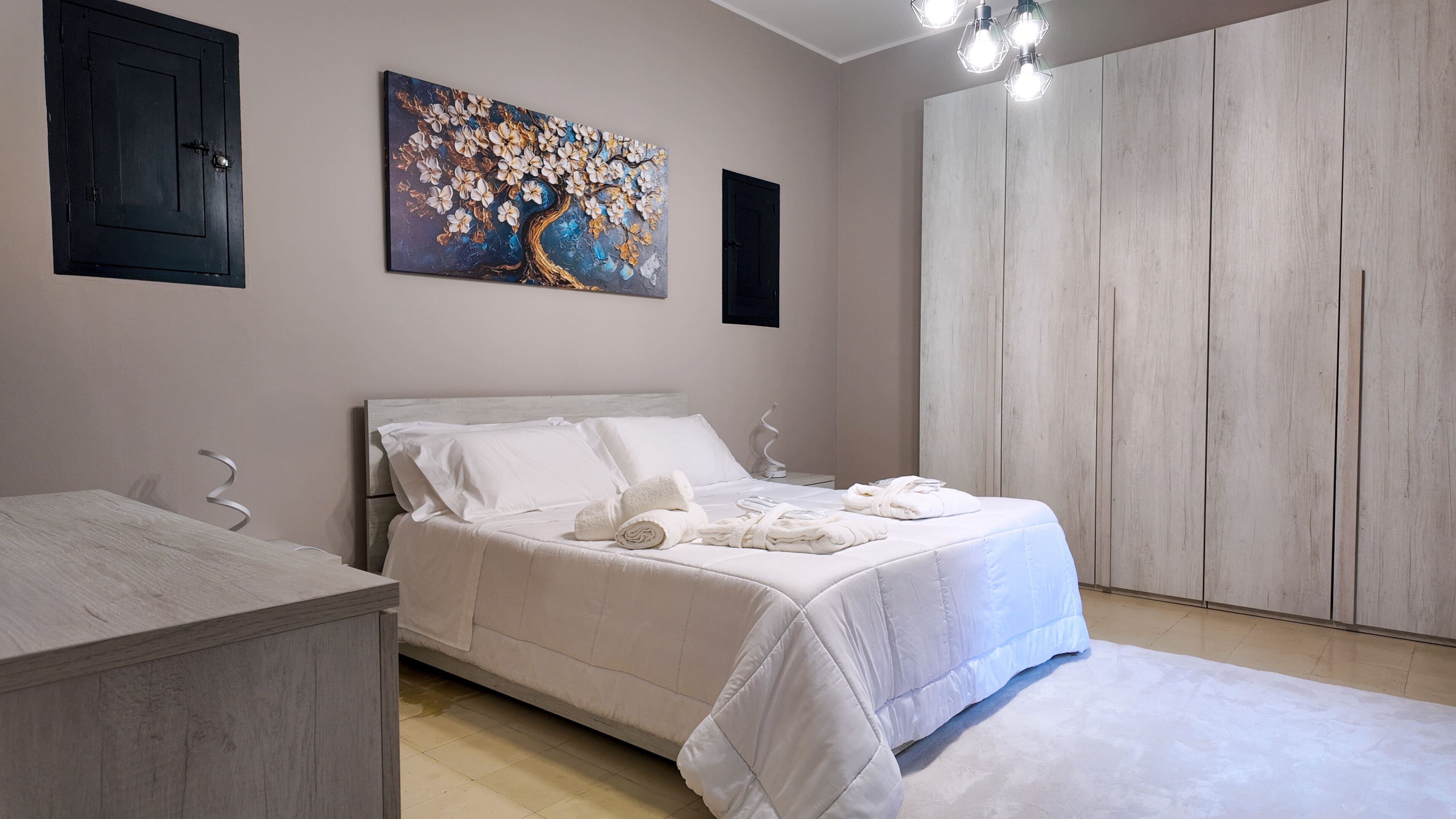 Klassiek appartement | Een minibar, een kluis op de kamer, geluiddichte muren, gratis wifi