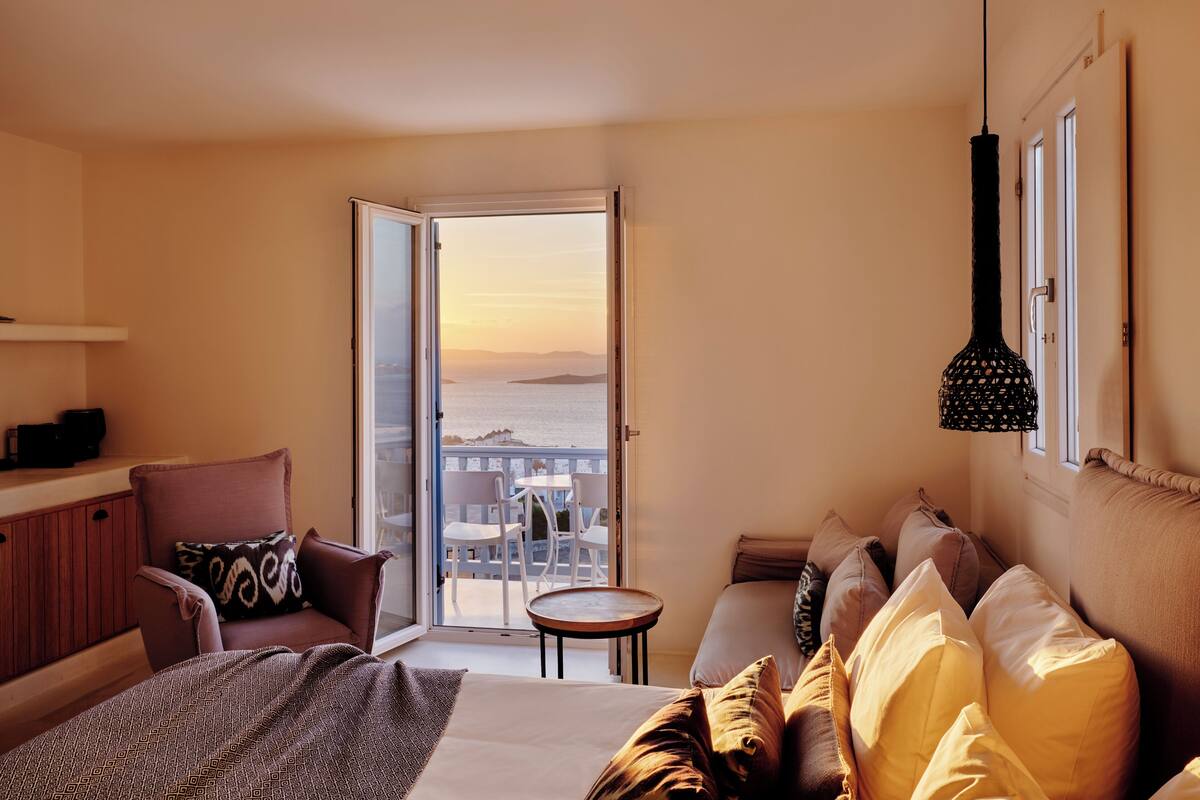 Deluxe Suite, Sea View | Insonorización y wifi gratis