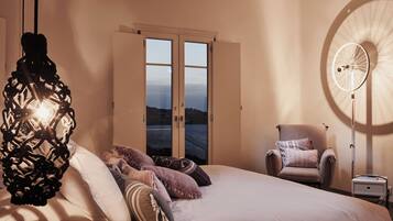 Junior Suite, Sea View | Soundproofing, free WiFi