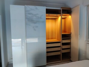 1 soverom, strykejern/-brett, wi-fi og sengetøy