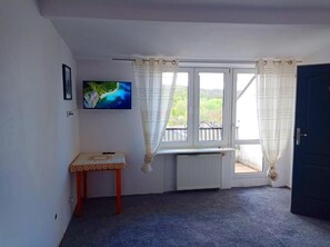 Classic Double or Twin Room, Balcony | Free WiFi - Wakacyjny dom (Gdansk)