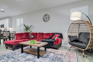 TV, fireplace, offices