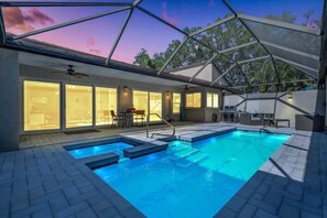 Opvarmet pool