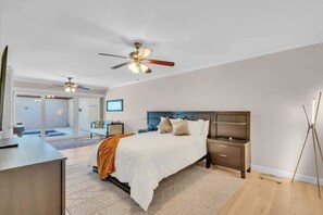 2 bedrooms, iron/ironing board, travel cot, WiFi