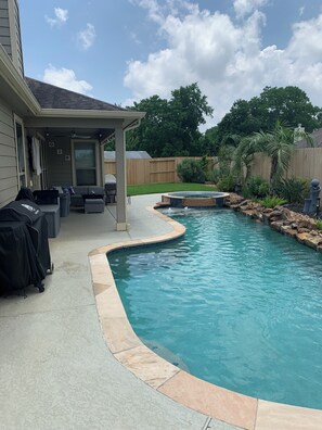 Pool - Modern home with pool (League City)