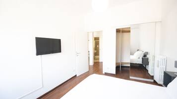 2 Schlafzimmer, BĂŒgeleisen/BĂŒgelbrett, Reisekinderbett, kostenloses WLAN