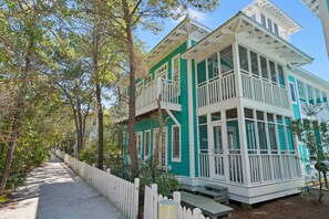 Exterior - 4 Min Walk To Beach In Seaside, FL! Sleeps 4 + 2 Adult Bikes! (Santa Rosa Beach)